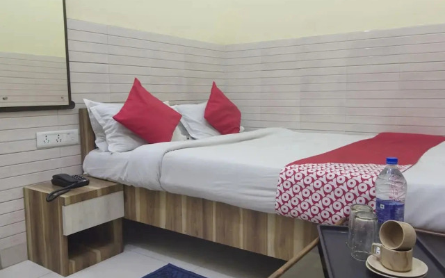Bidhan Plaza by OYO Rooms
