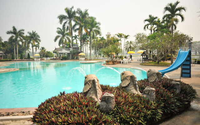 Wiang Indra Riverside Resort