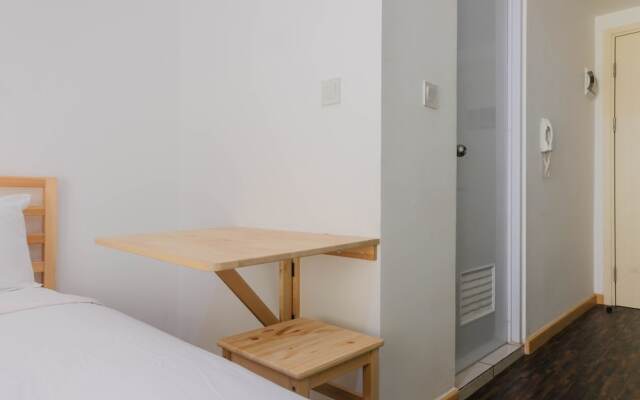 Cozy Studio Room at M-Town Apartment near Summarecon Serpong Mall