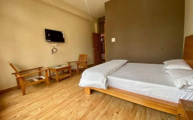 Goroomgo Mansarovar Inn Munsyari