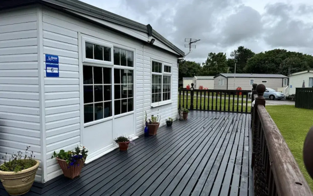 Pet Friendly - 6 Guests - Haven Lakeland
