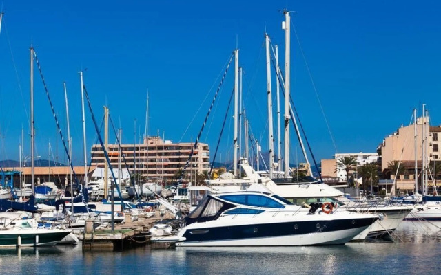 Hemingway House Bed and Breakfast