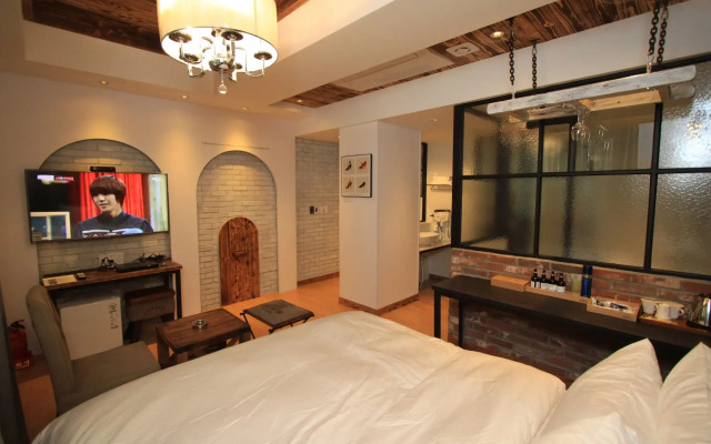 Hound Hotel Changwon Terminal
