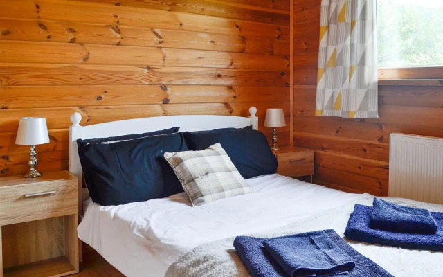 Edw Lodge