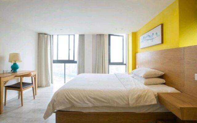 Luming Hotel (Chongqing Liujia Wharf)