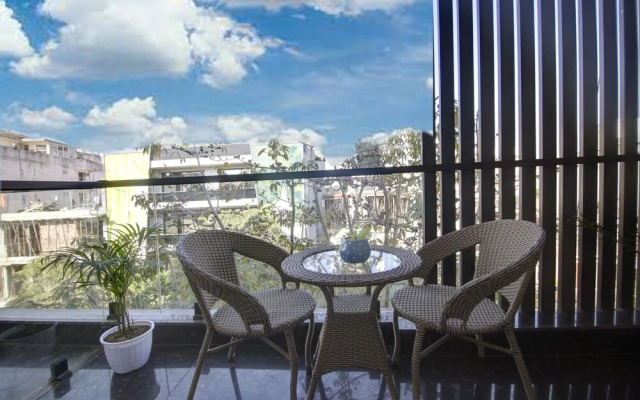 FlxHo Quad - Luxury Studio Apart Hotel