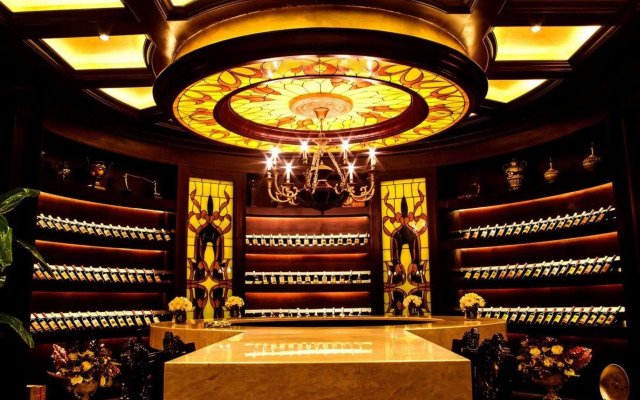 Yunjing Holiday Hotel