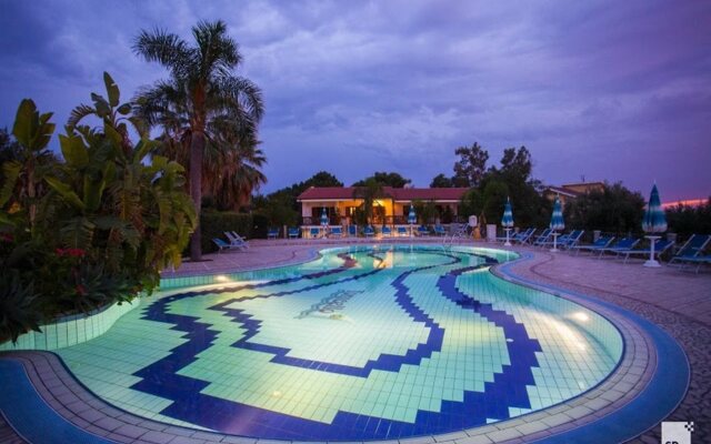 TONICELLO Hotel Resort & SPA