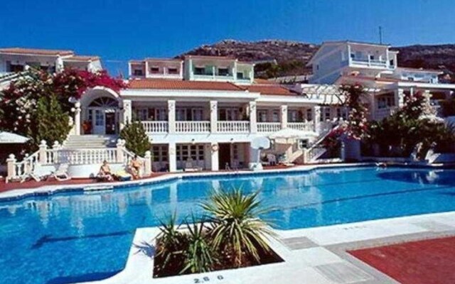 Ilios Hotel