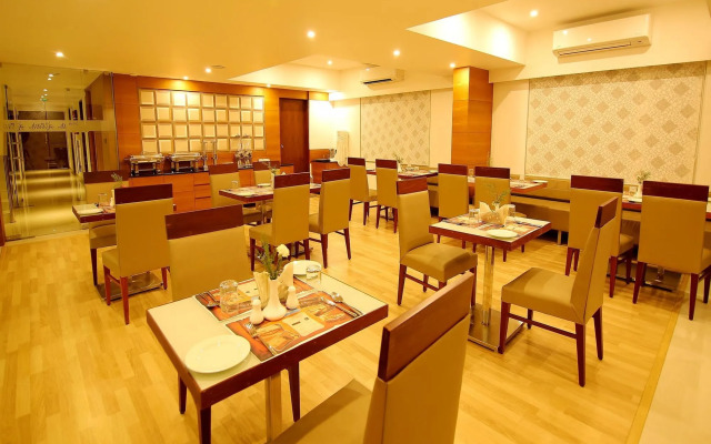 OYO 1686 Park Connect Hotel