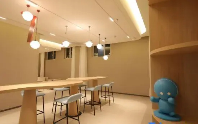 Homeinn · neo Hotel (Chengde County No. 1 Middle School)