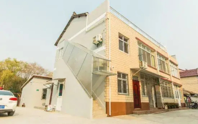 Shanghai Zhouqiao apartment