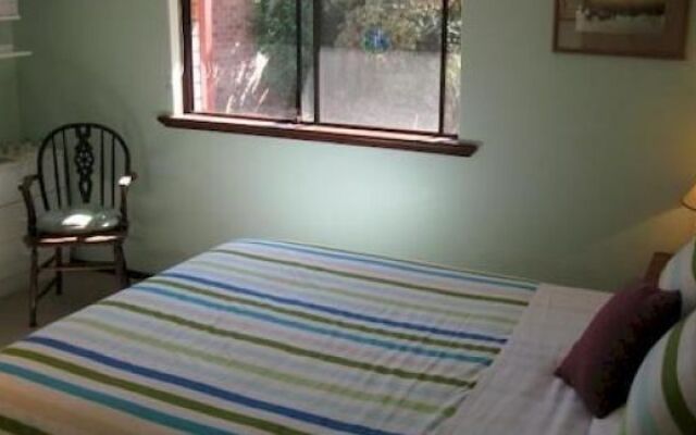 Fern Cove Bed and Breakfast