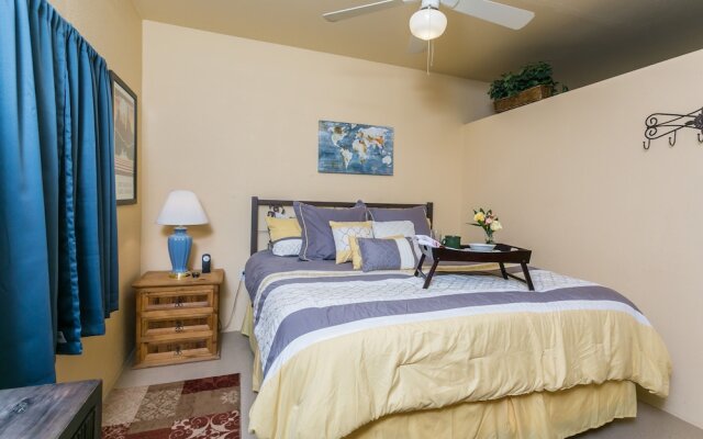 Casita Red Rock by RedAwning