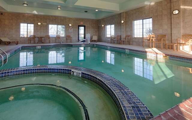 Best Western Henrietta Inn & Suites