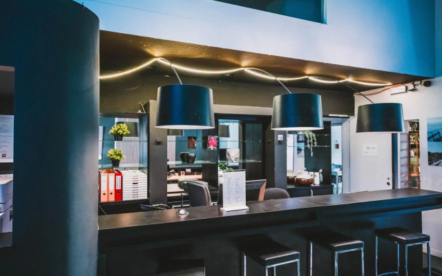 Utopia Hotel