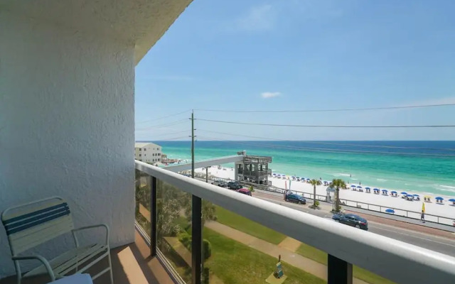 Surfside Resort 00302