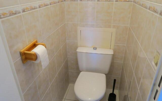 Appartement residence avec piscine a deux pas des plages