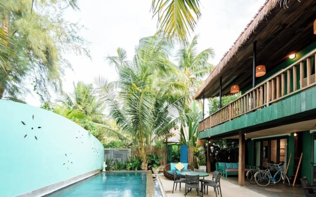 Salt Villa 3BR Oceanview An Bang Beach
