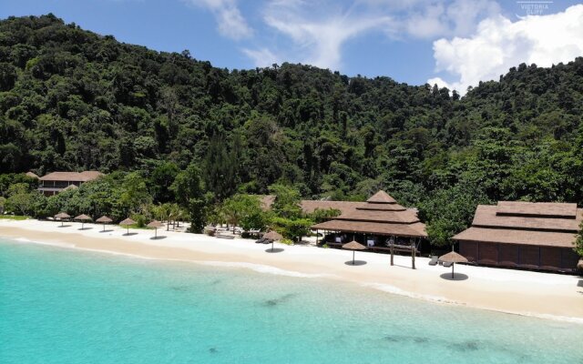 Victoria Cliff Nyaung Oo Phee Island