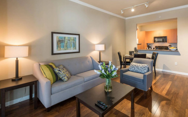 Oakwood Dallas Uptown