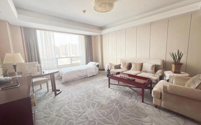 Hubei Huatian Hotel
