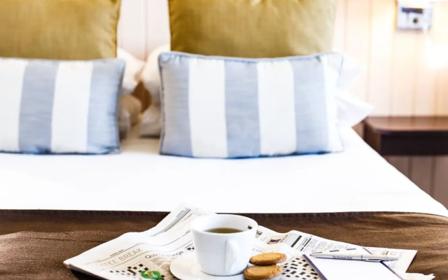 The Peninsula Hotel
