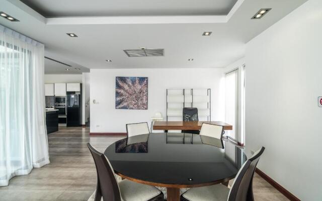 Diamond VIP villas by Lofty