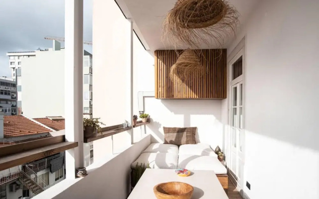 Modern and Luxurious Apartment in Lisbon