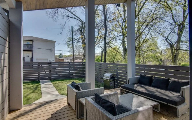 Style and Sophistication in Edgehill by RedAwning