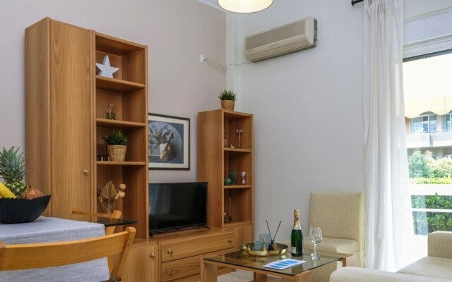 40m² Homm Glyfada Apartment, Tataki Street