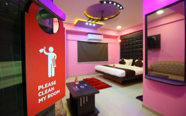 OYO 9240 Hotel Crystal Inn