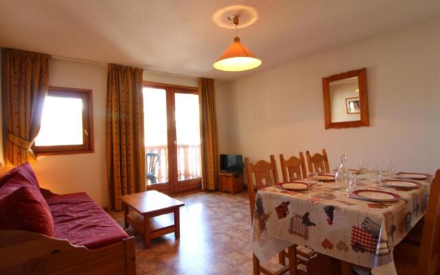 Appartement Lanslevillard, 3 pièces, 6 personnes - FR-1-508-12