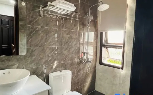 La Nha Homestay Hue