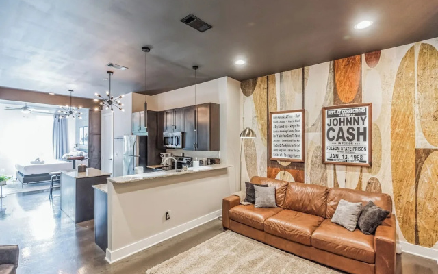 Music City's West End Retreat