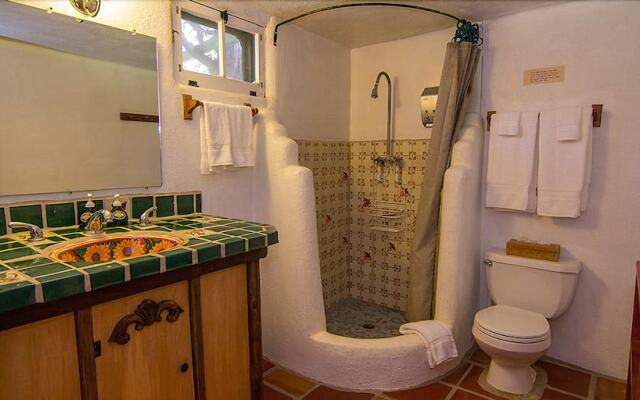 Old Taos Guesthouse Inn