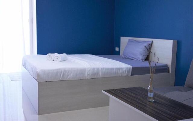 H12, The Stylish Apartment