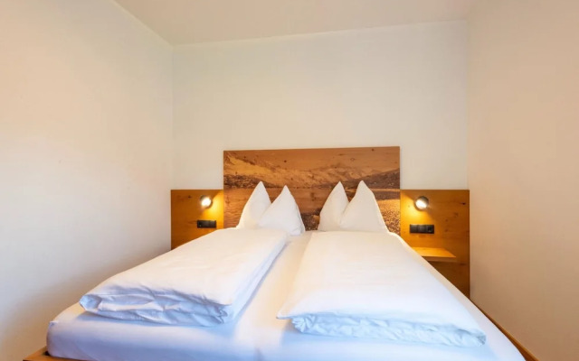 Attractive Flat With Beautiful Views