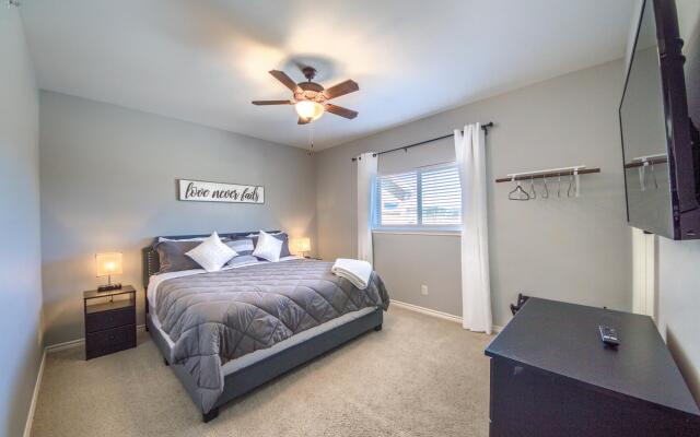 Hillside River Retreat RG 306