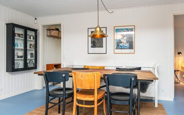 6 Person Holiday Home in Ebeltoft-by Traum