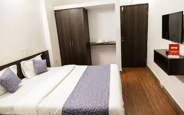 OYO 3802 Hotel Nirmal Residency