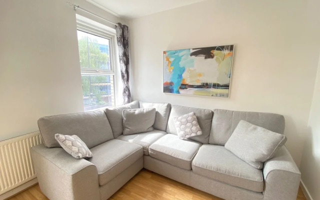 London City Escape With 2 Bedrooms