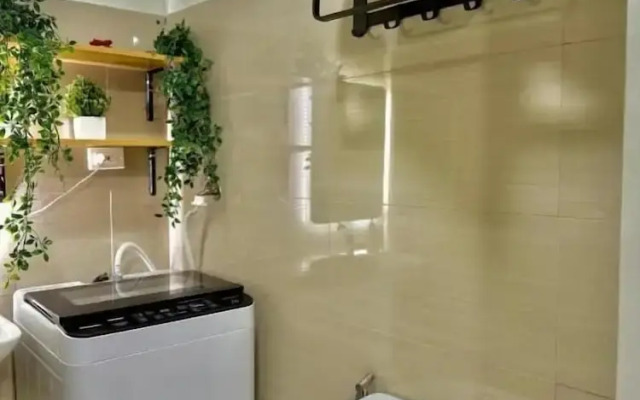 OYO 1182 El Spazzion Shore