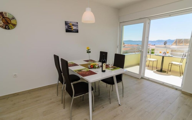 Mali Princ - Modern and Comfortable - A3