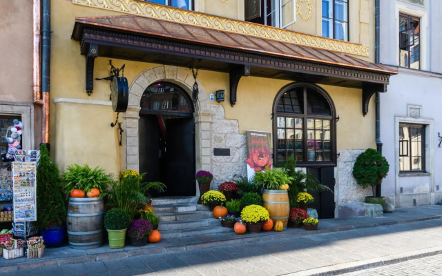 Warsaw Old Town P&O Serviced Apartments