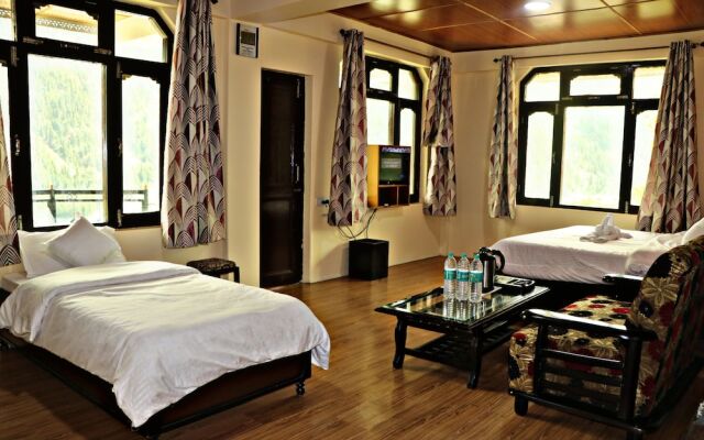 Hotel Prakash Regency Sangla