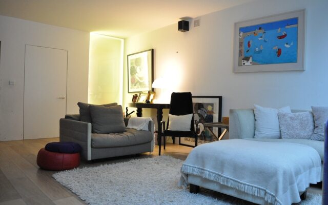 4 Bedroom Home in Great Location