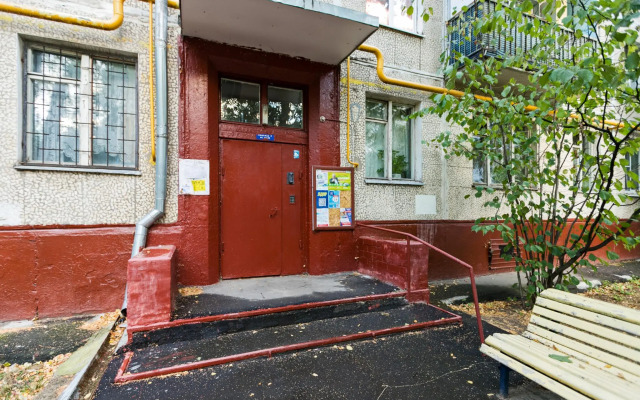 MaxRealty24 на улице Коштоянца 39