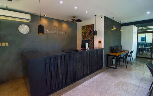 OYO 224 DG Grami Hotel