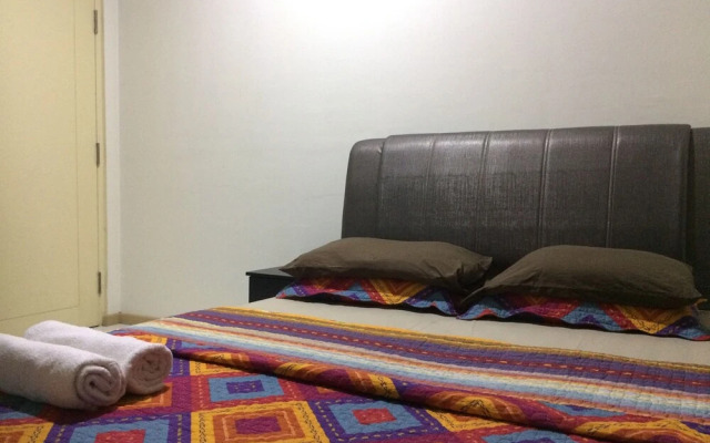 Lawang Suite Basic Roomstay